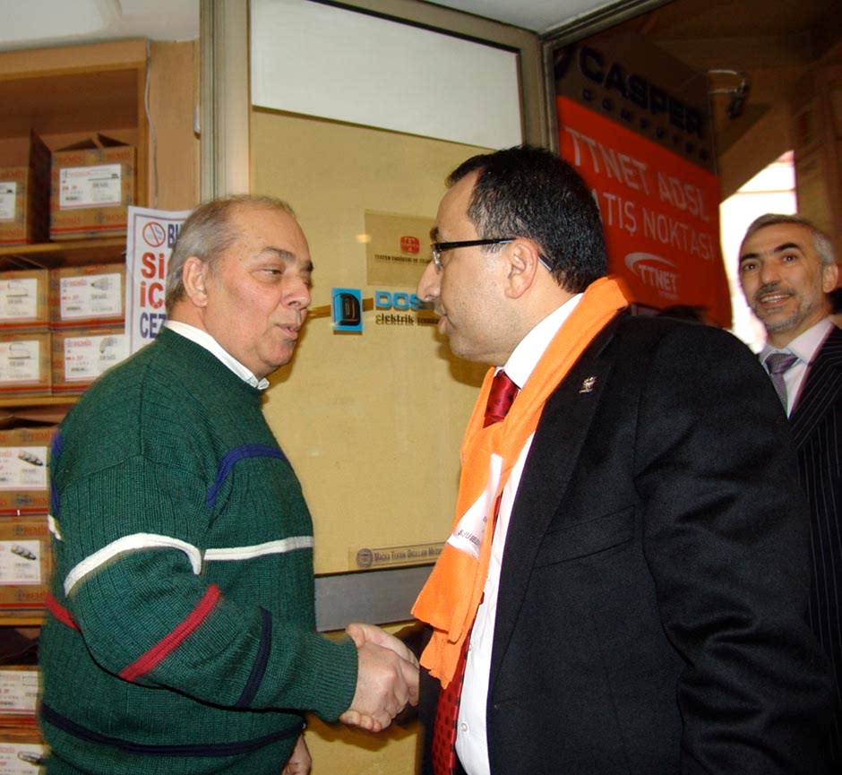 Dostlar Elektrik Ümral Orak Vefat etti
