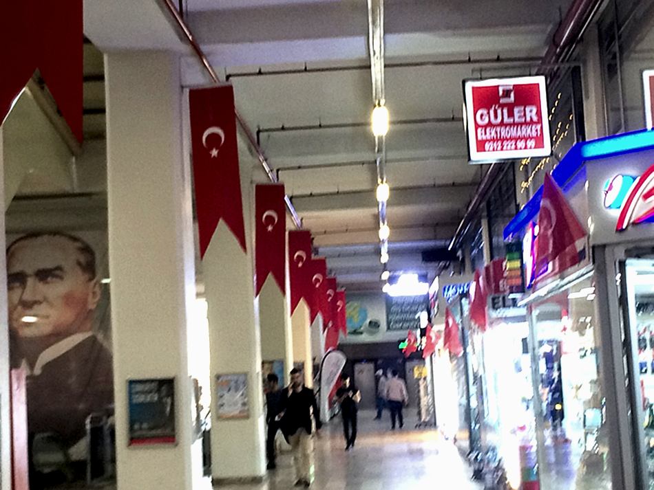 Perpa Cumhuriyet Bayramına Hazır