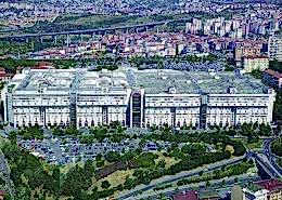 Günde 40-50 bin ziyaretçi alan Perpa