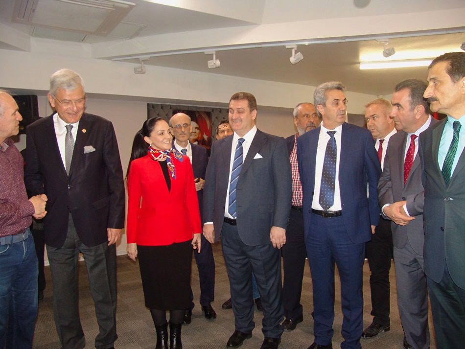 AKP Heyeti Perpa'yı Ziyaret Etti