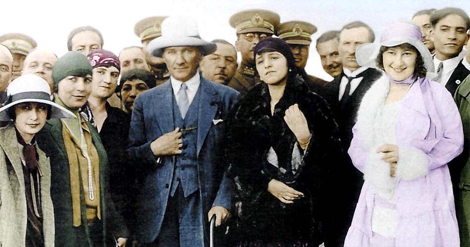 Kadınlara Seçme ve Seçilme Hakkı
